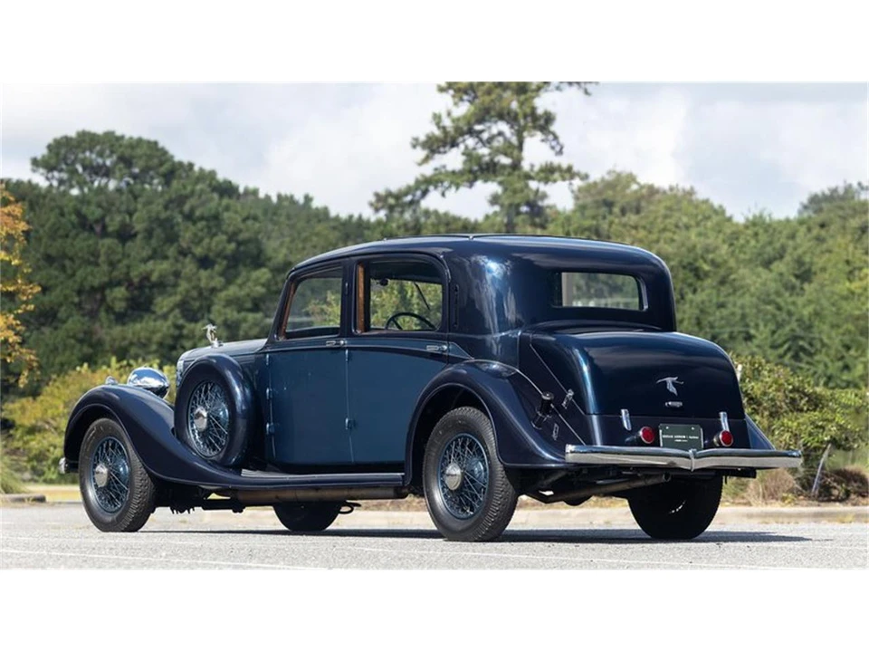 1936 Hispano-Suiza - Image 2 of 31