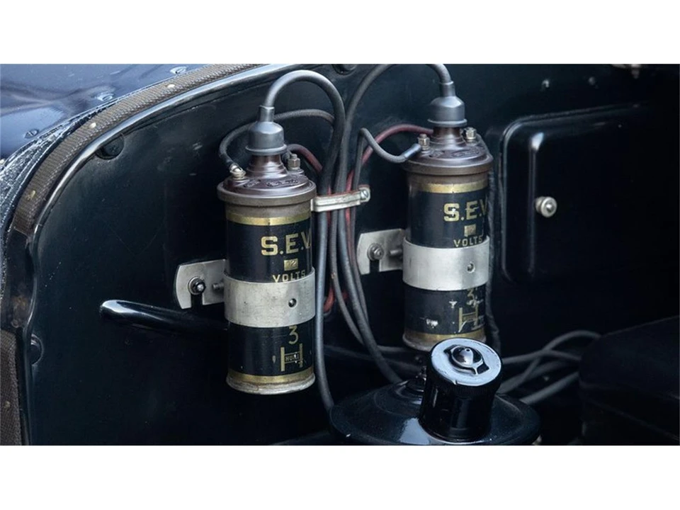 1936 Hispano-Suiza - Image 31 of 31