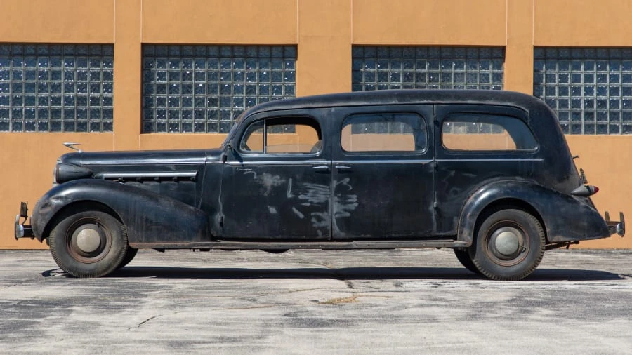 1936 LaSalle Series 50 - Image 2 of 12