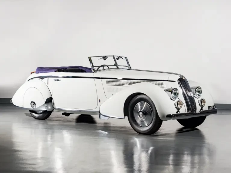 1936 Lancia - Image 2 of 31