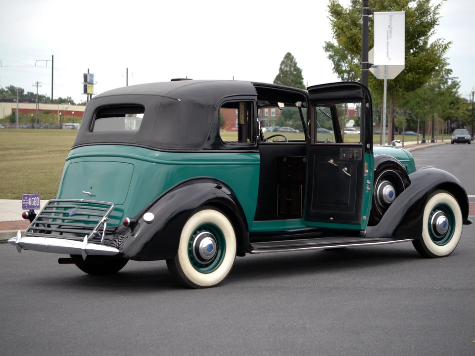 1936 Lincoln Zephyr - Image 9 of 12