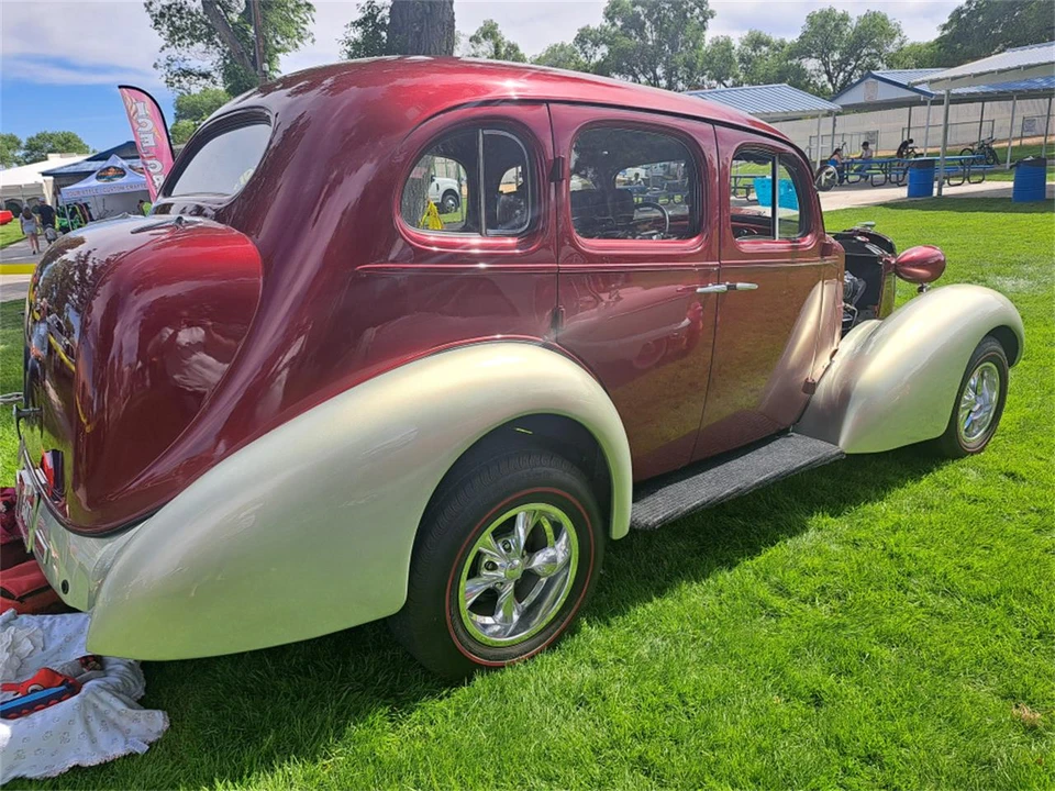 1936 Oldsmobile F-Series - Image 13 of 31