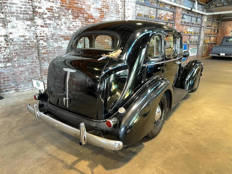 1936 Oldsmobile F-Series - Image 3 of 31