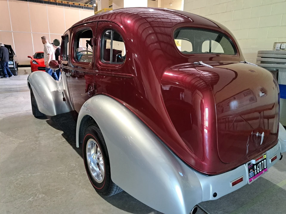 1936 Oldsmobile F-Series - Image 11 of 21