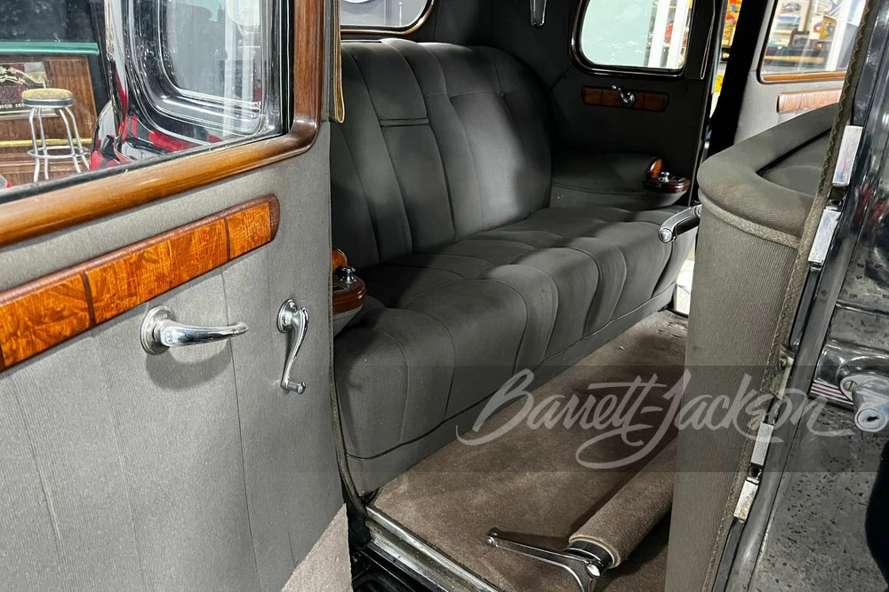 1936 Pierce-Arrow - Image 10 of 13