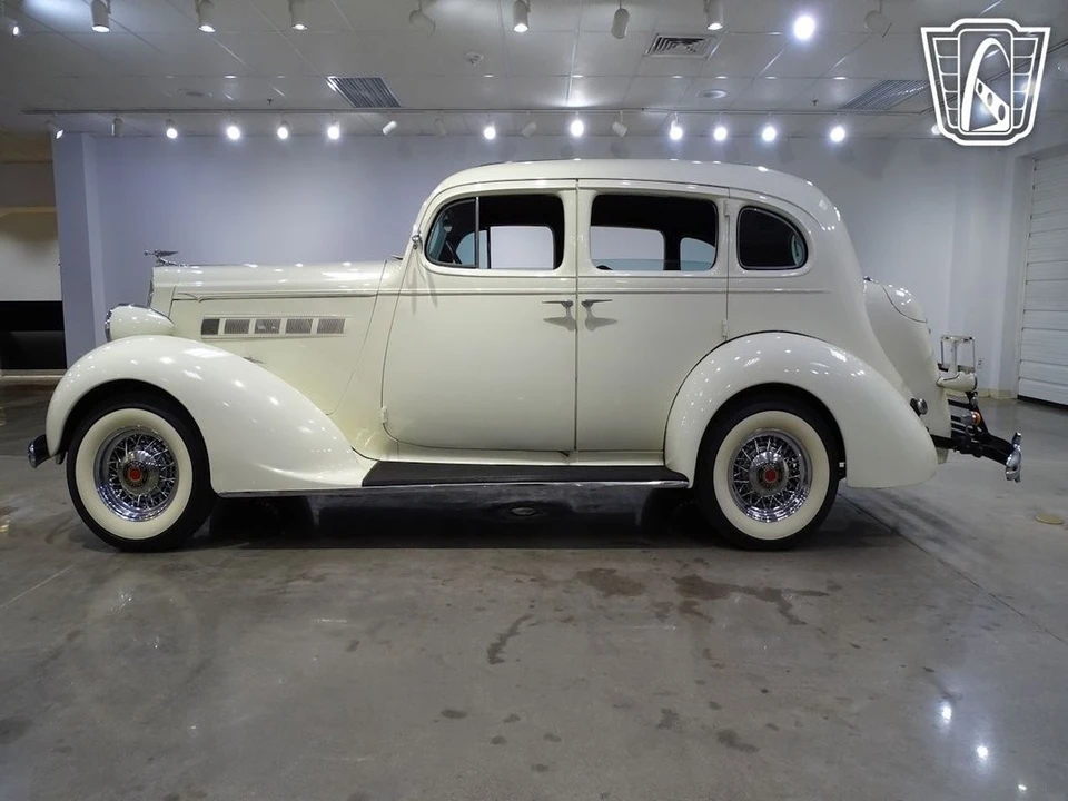 1936 Packard Eight - Image 8 of 12