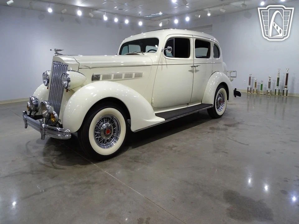 1936 Packard Eight - Image 3 of 12