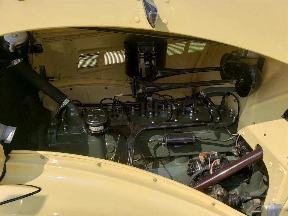 1936 Packard Eight - Image 16 of 24