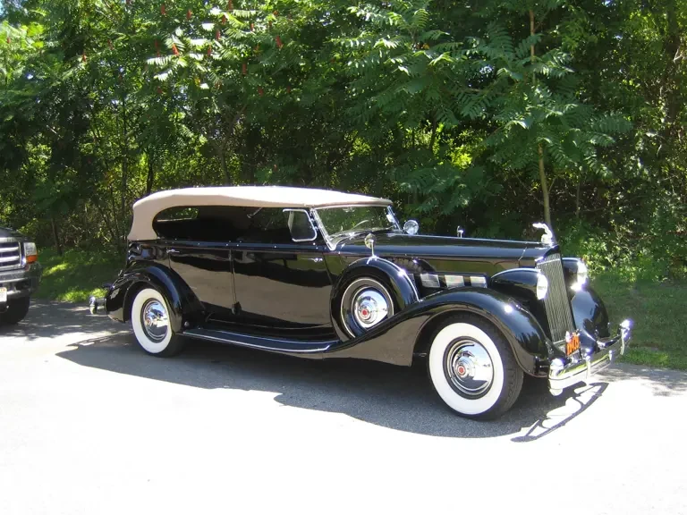1936 Packard Eight - Image 4 of 4