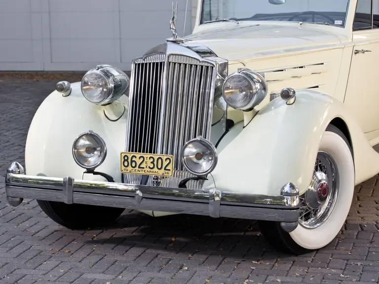 1936 Packard Twelve - Image 9 of 24