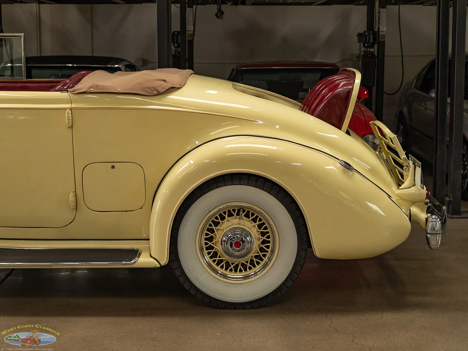 1936 Packard Eight - Image 8 of 31