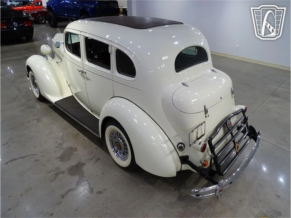 1936 Packard Eight - Image 9 of 31