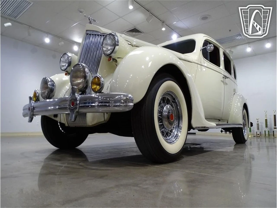 1936 Packard Eight - Image 5 of 31