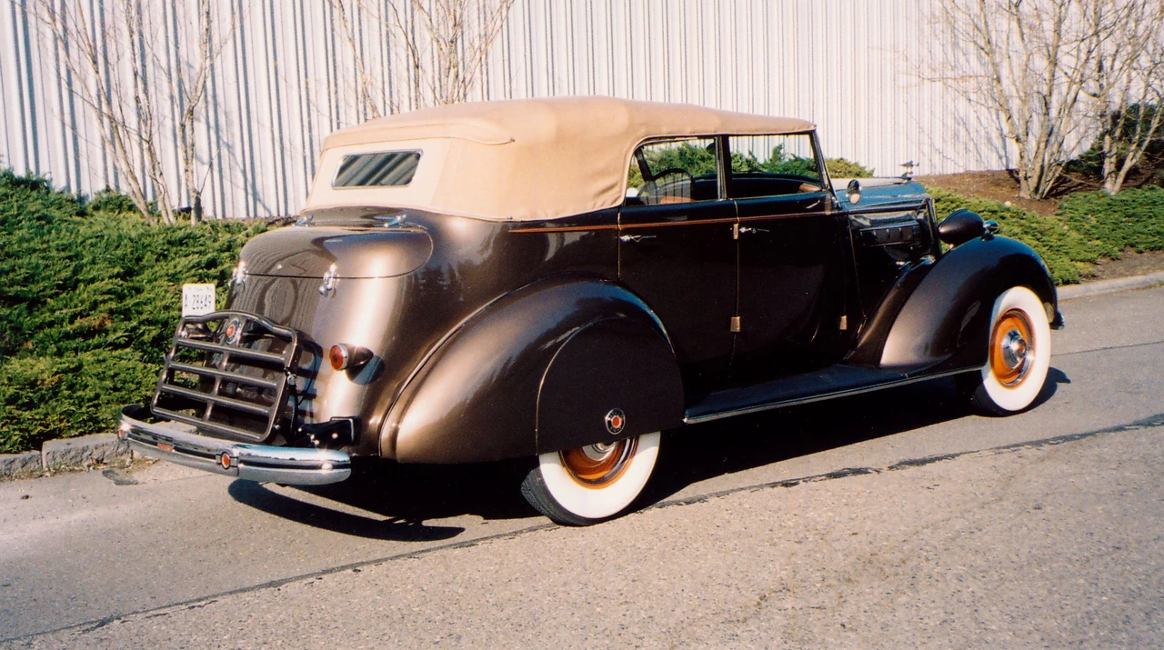 1936 Packard Eight - Image 5 of 5