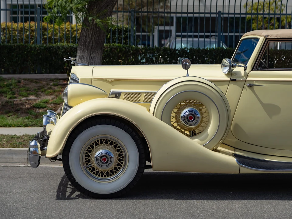 1936 Packard Eight - Image 18 of 31