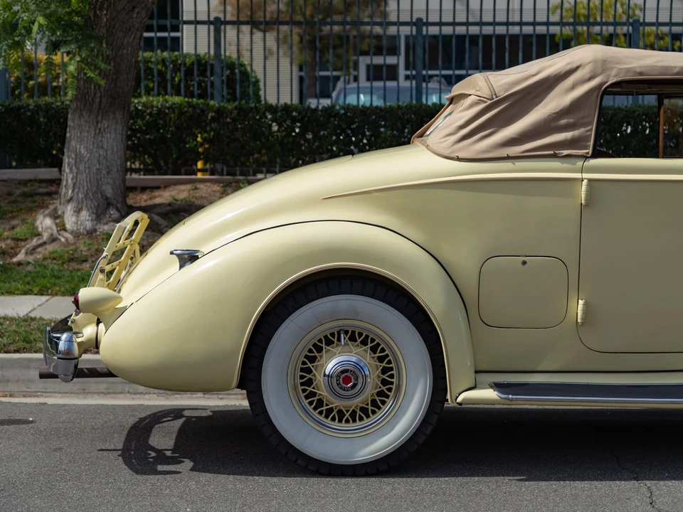 1936 Packard Eight - Image 20 of 31