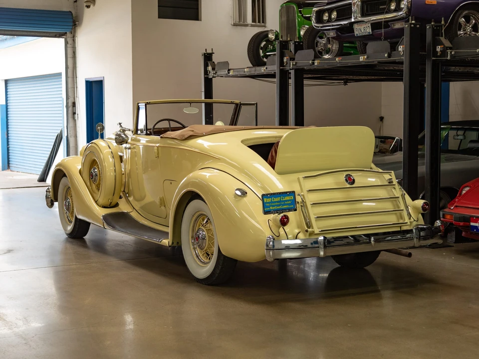 1936 Packard Eight - Image 16 of 31