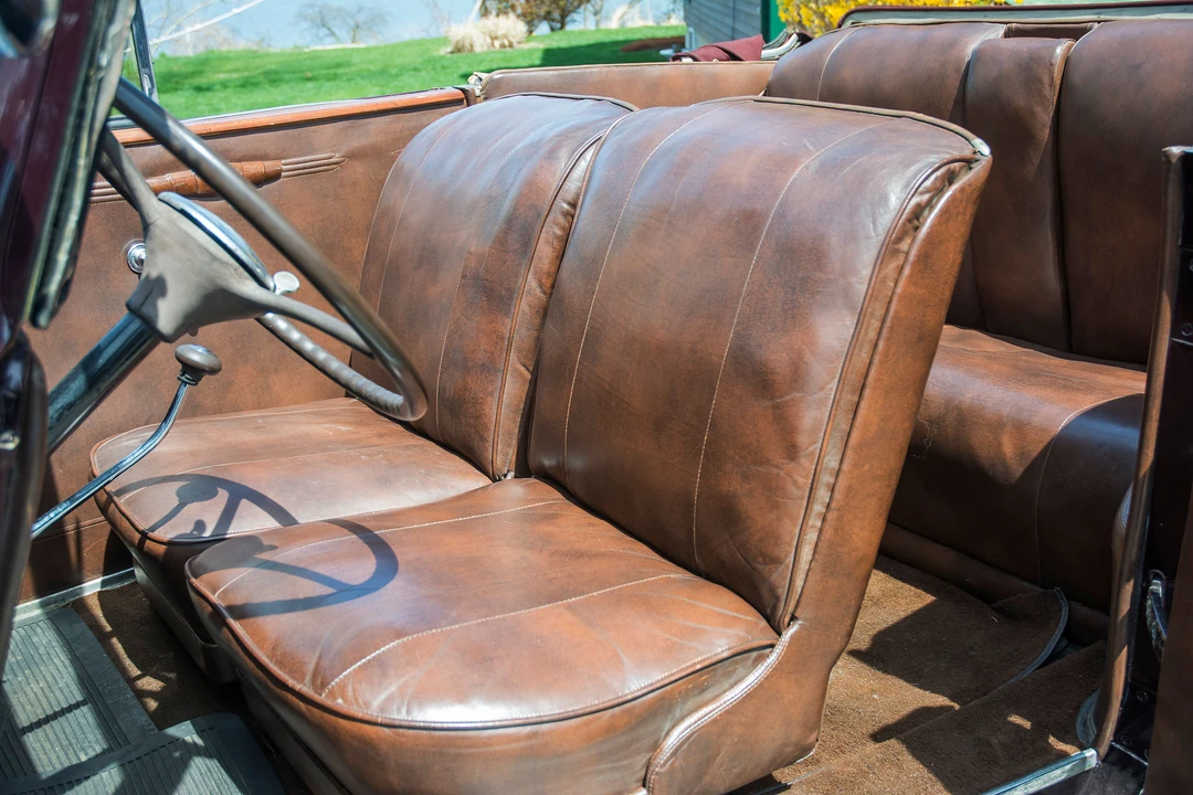 1936 Packard Eight - Image 6 of 12
