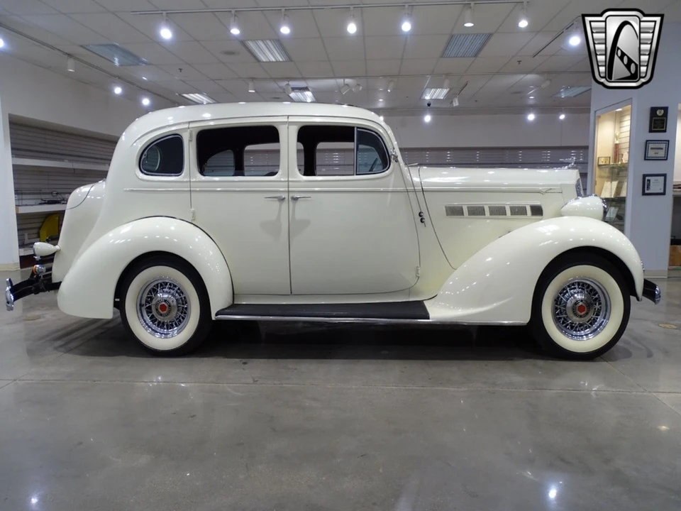 1936 Packard Eight - Image 10 of 12