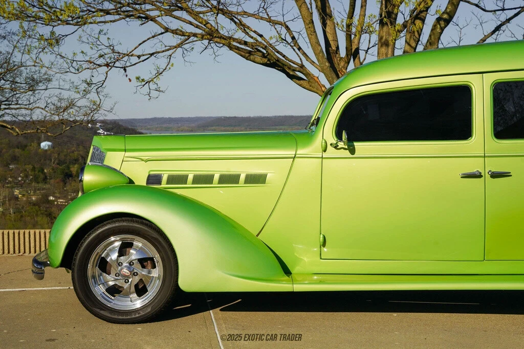 1936 Packard Eight - Image 4 of 12