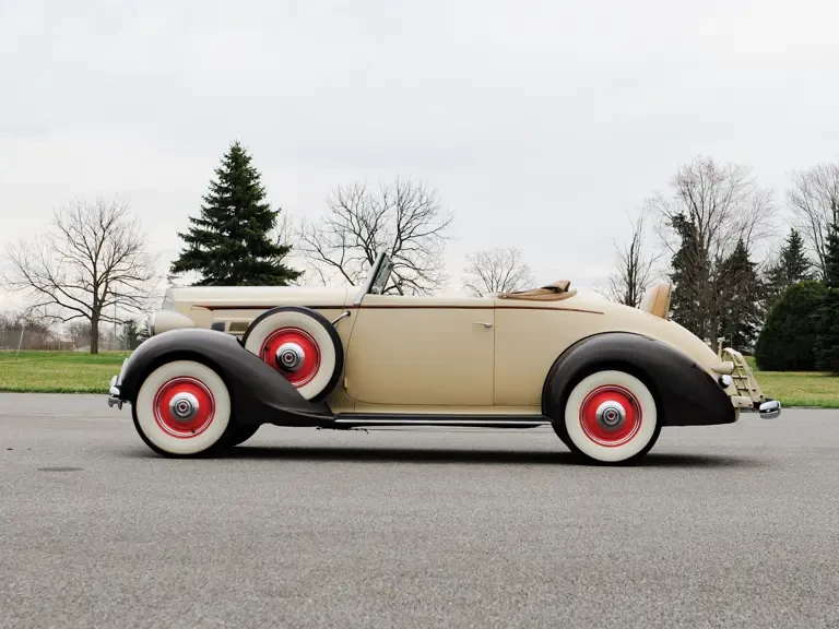 1936 Packard - Image 6 of 17