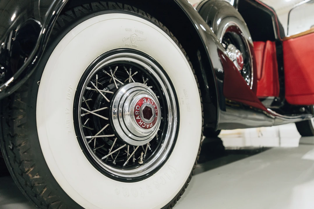 1936 Packard Twelve - Image 18 of 31