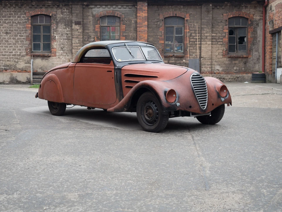 1936 Peugeot - Image 2 of 30