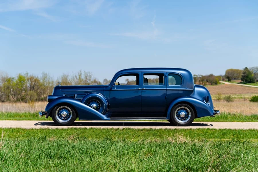 1936 Pierce-Arrow - Image 13 of 31