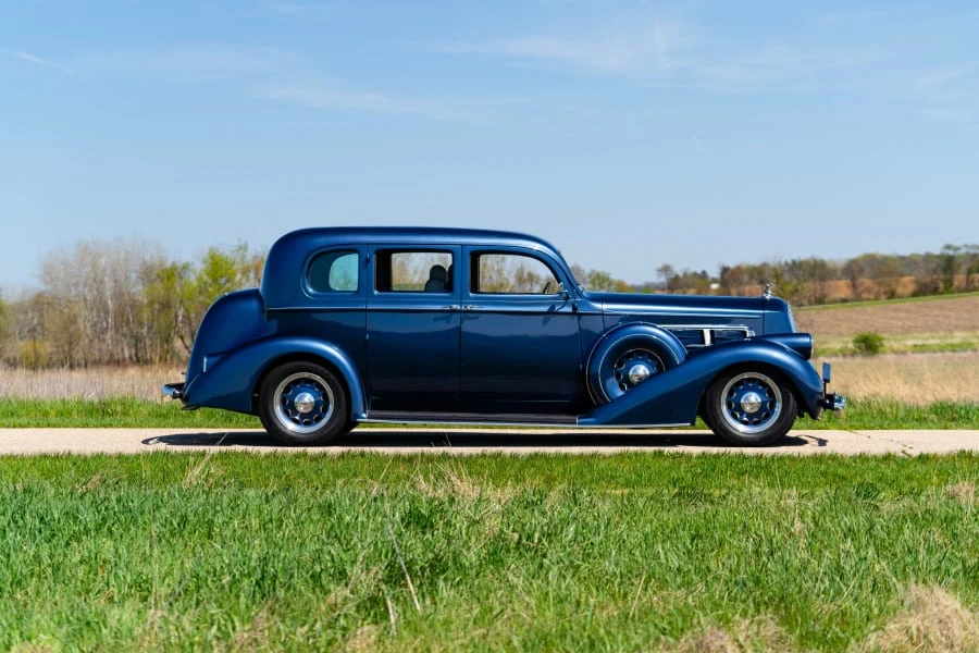 1936 Pierce-Arrow - Image 2 of 31