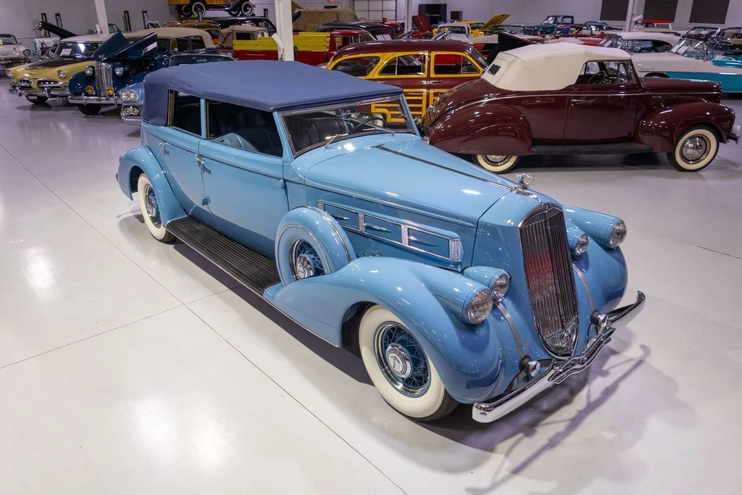 1936 Pierce-Arrow - Image 18 of 21