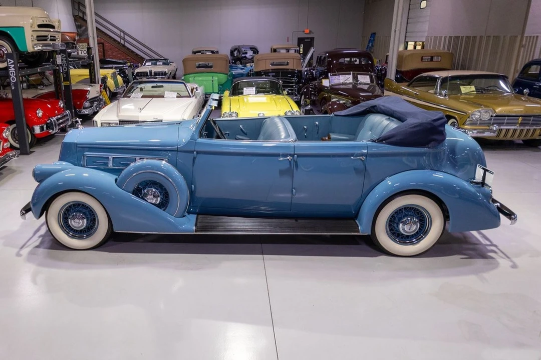 1936 Pierce-Arrow - Image 15 of 21