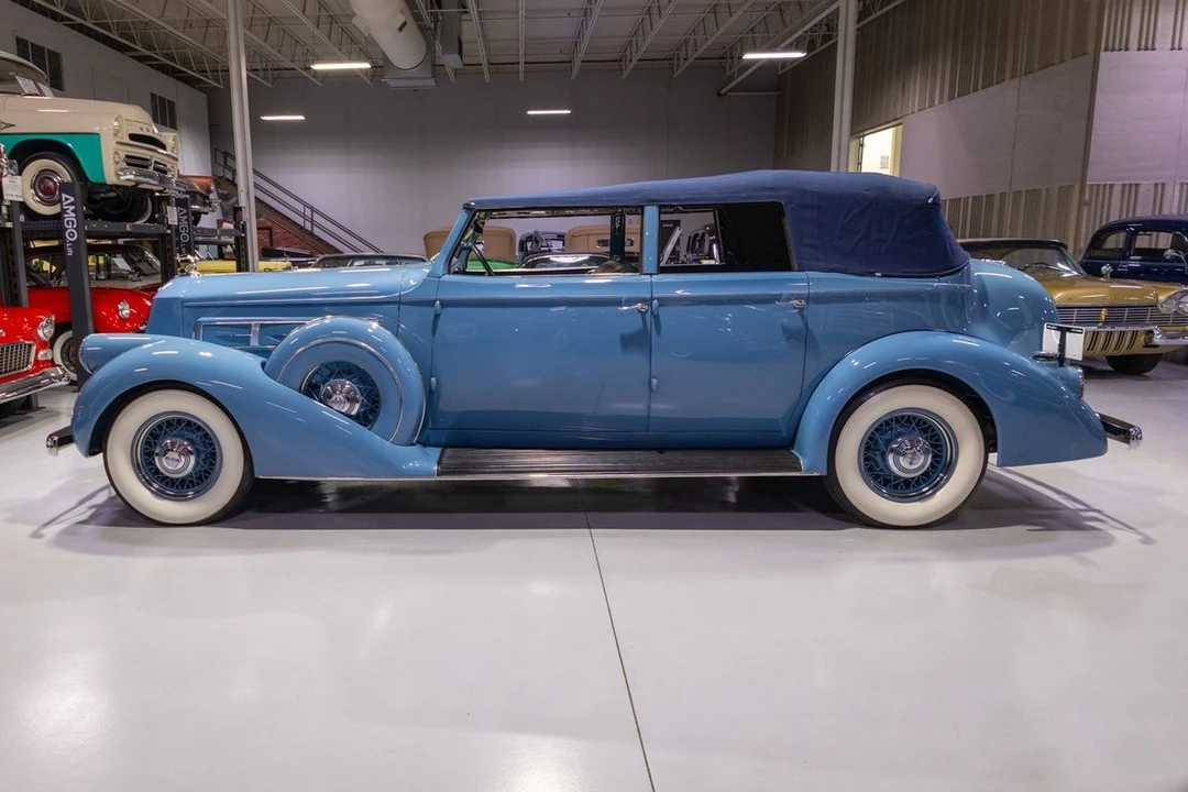 1936 Pierce-Arrow - Image 2 of 12