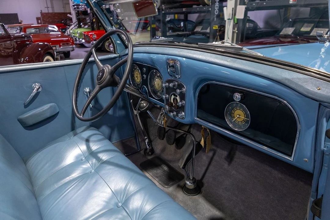 1936 Pierce-Arrow - Image 3 of 12
