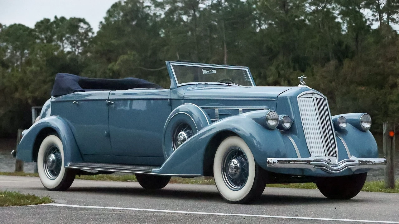 1936 Pierce-Arrow - Image 9 of 31