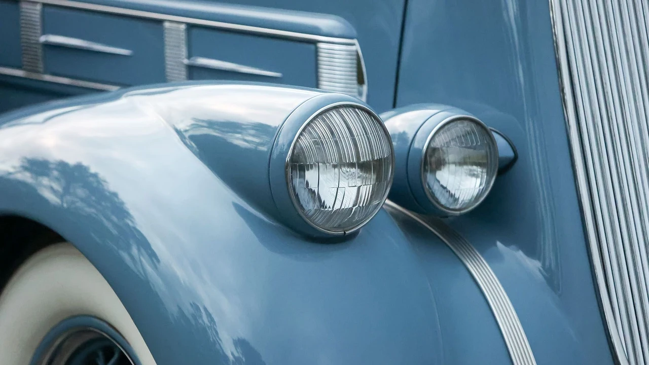 1936 Pierce-Arrow - Image 30 of 31