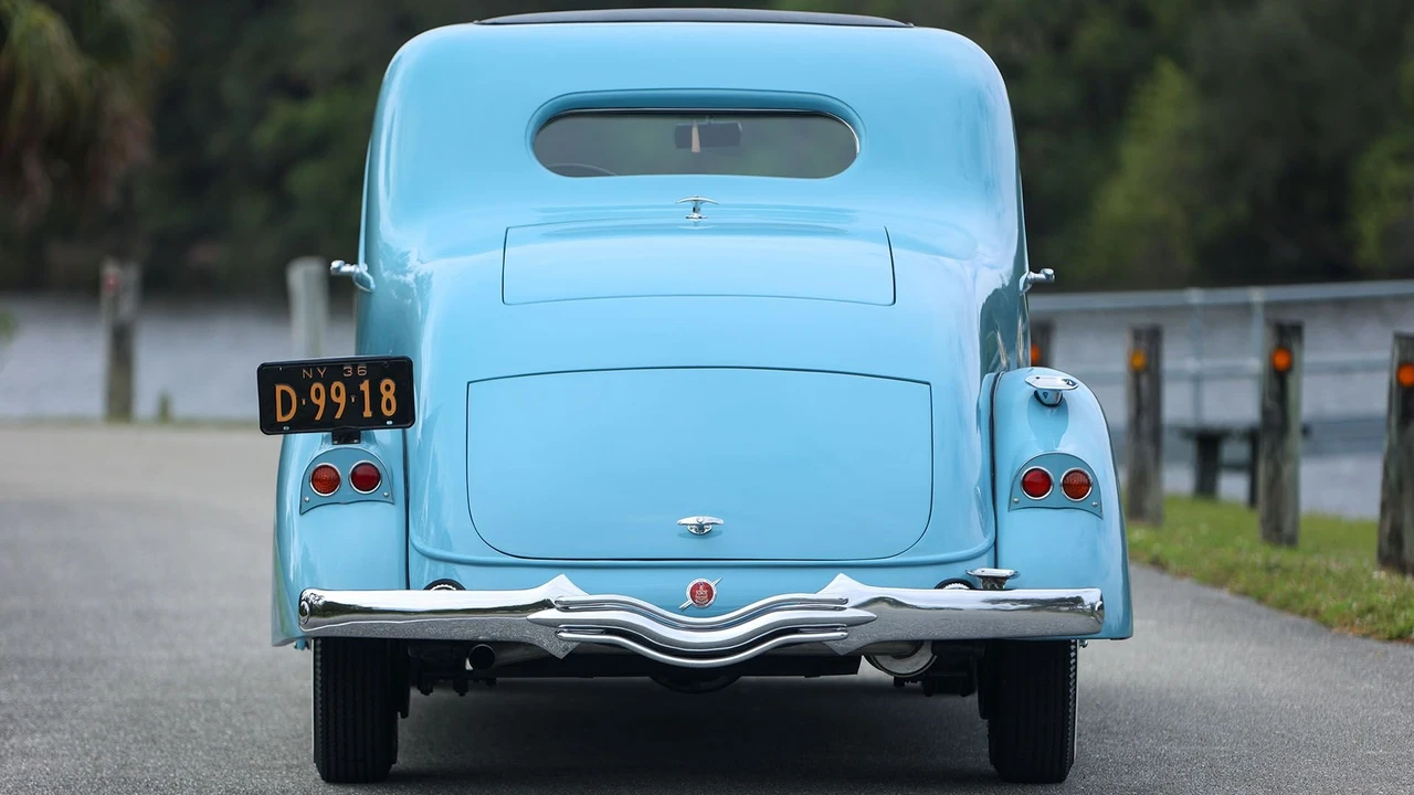 1936 Pierce-Arrow - Image 2 of 31