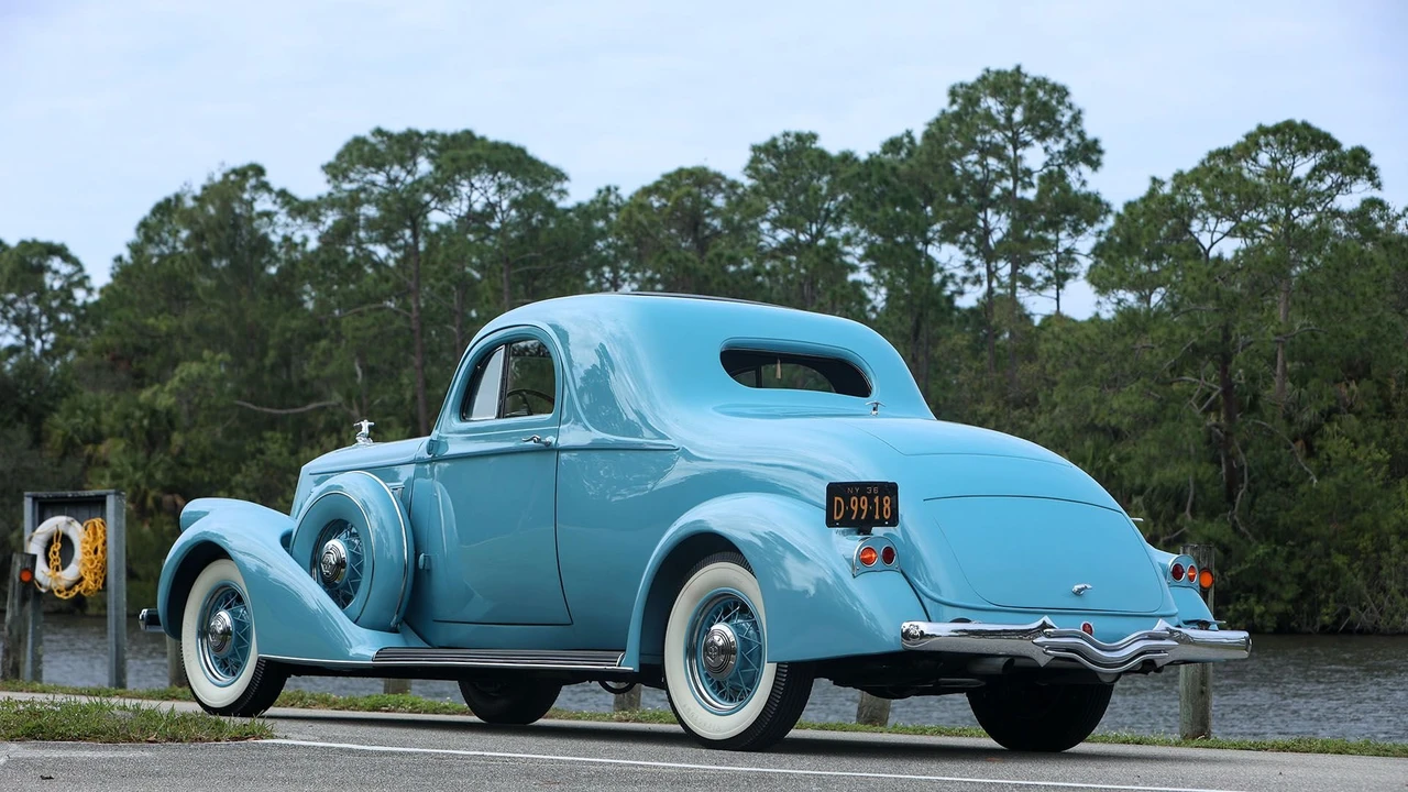 1936 Pierce-Arrow - Image 10 of 31