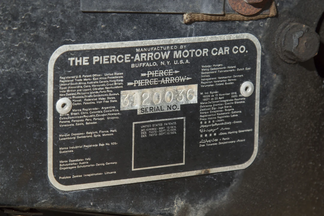1936 Pierce-Arrow - Image 25 of 31