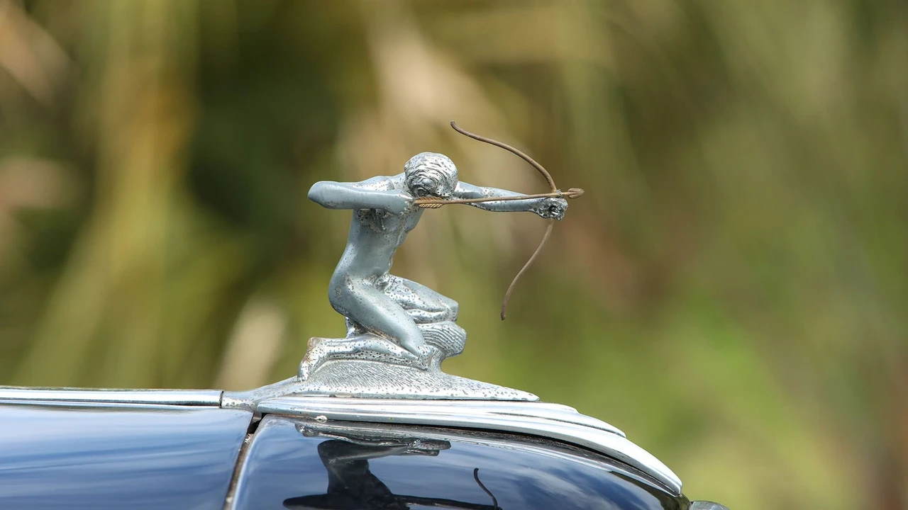 1936 Pierce-Arrow - Image 17 of 31