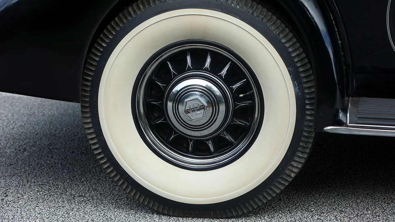 1936 Pierce-Arrow - Image 30 of 31