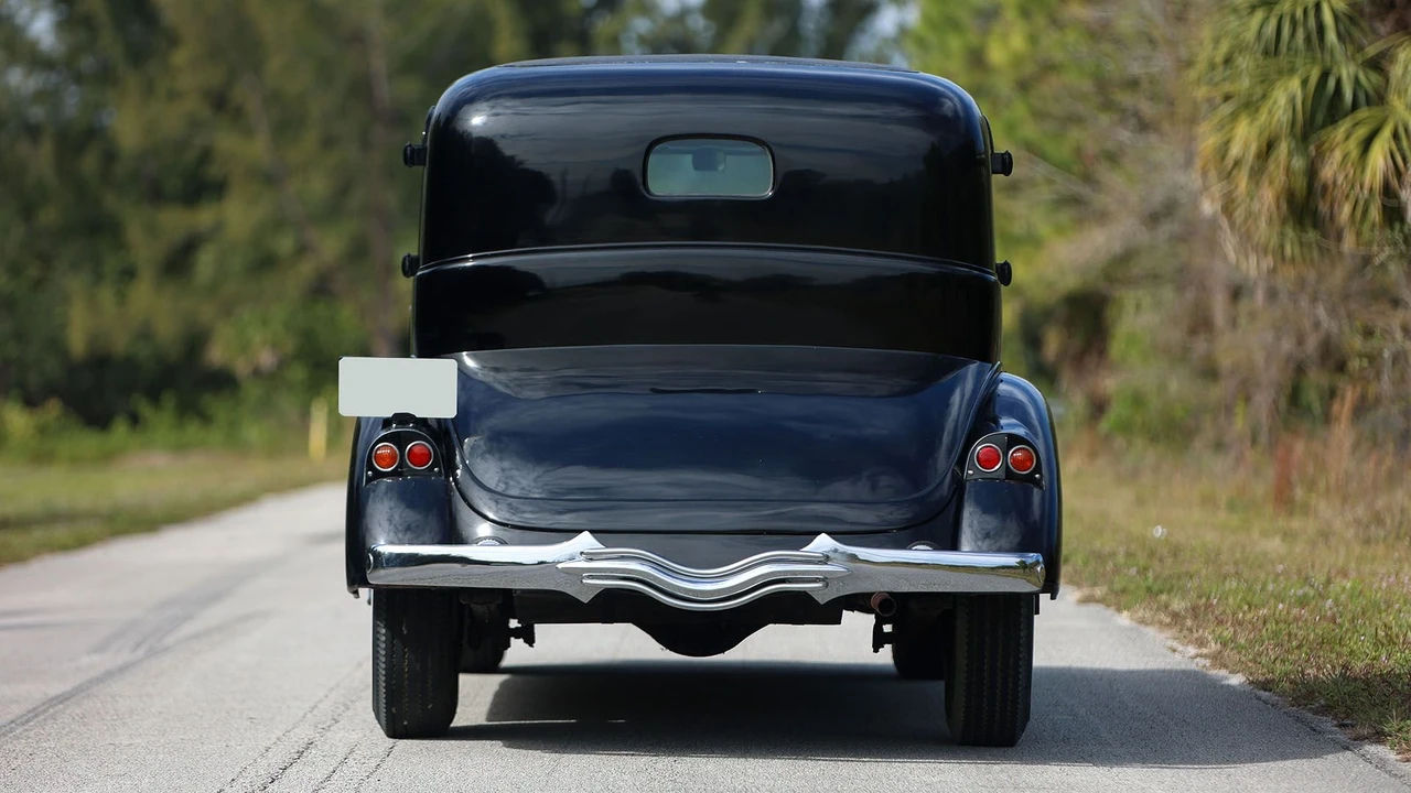 1936 Pierce-Arrow - Image 2 of 31