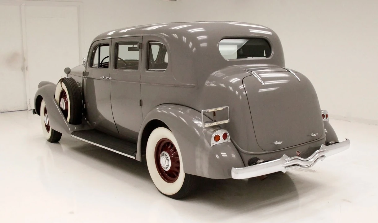 1936 Pierce-Arrow - Image 3 of 21