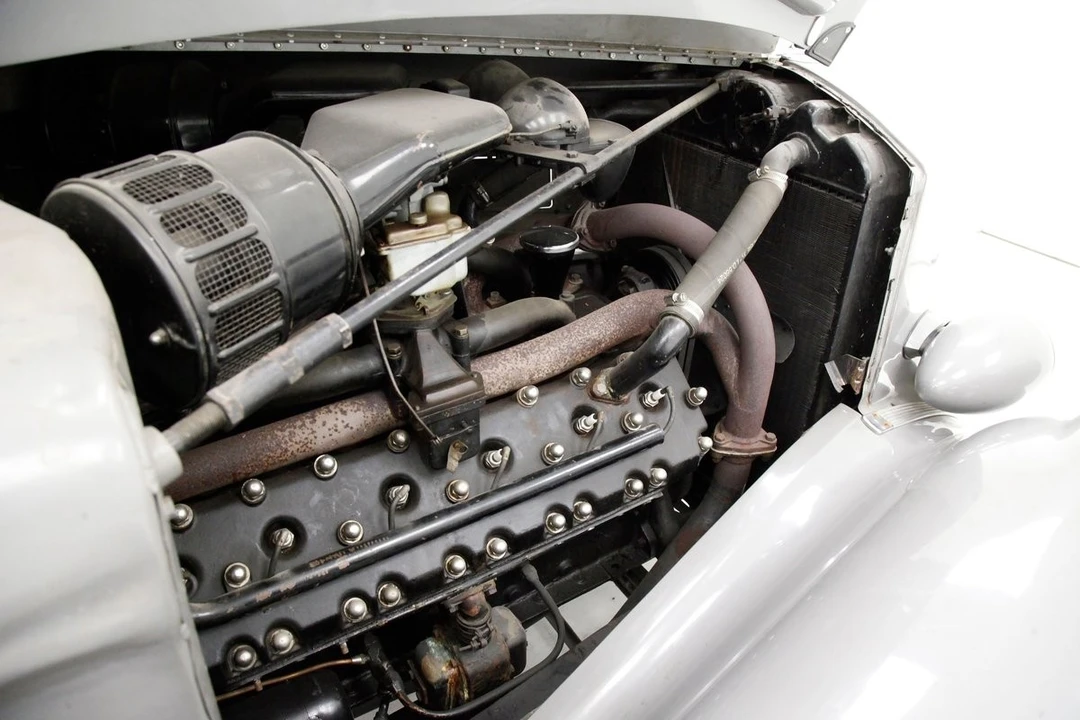 1936 Pierce-Arrow - Image 12 of 21