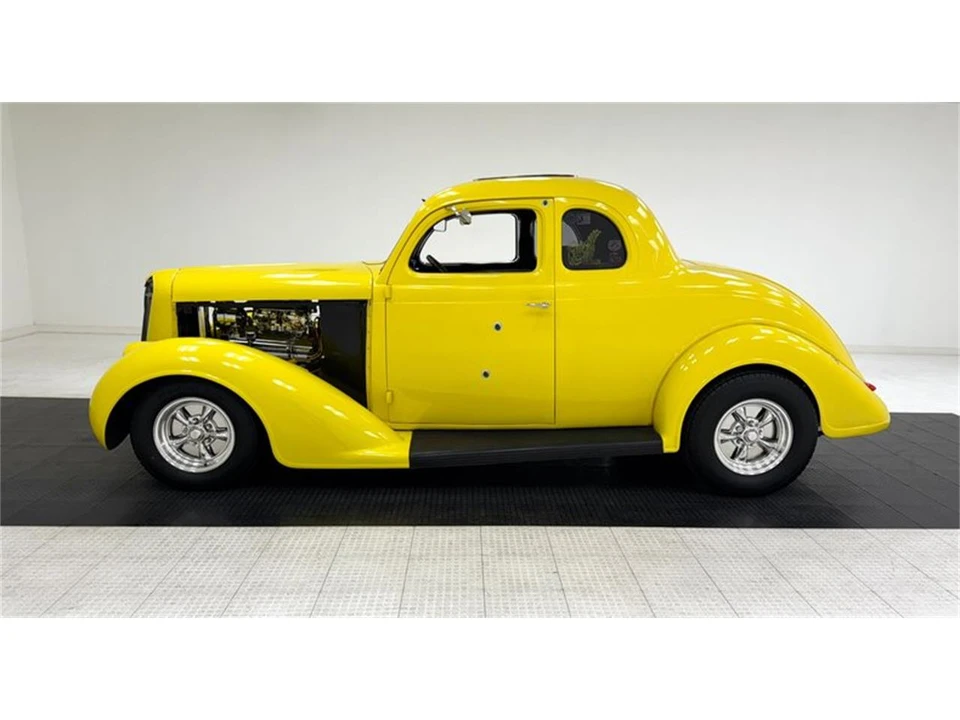 1936 Plymouth Deluxe & Special Deluxe - Image 2 of 31