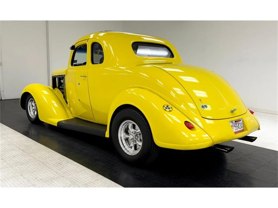 1936 Plymouth Deluxe & Special Deluxe - Image 3 of 31