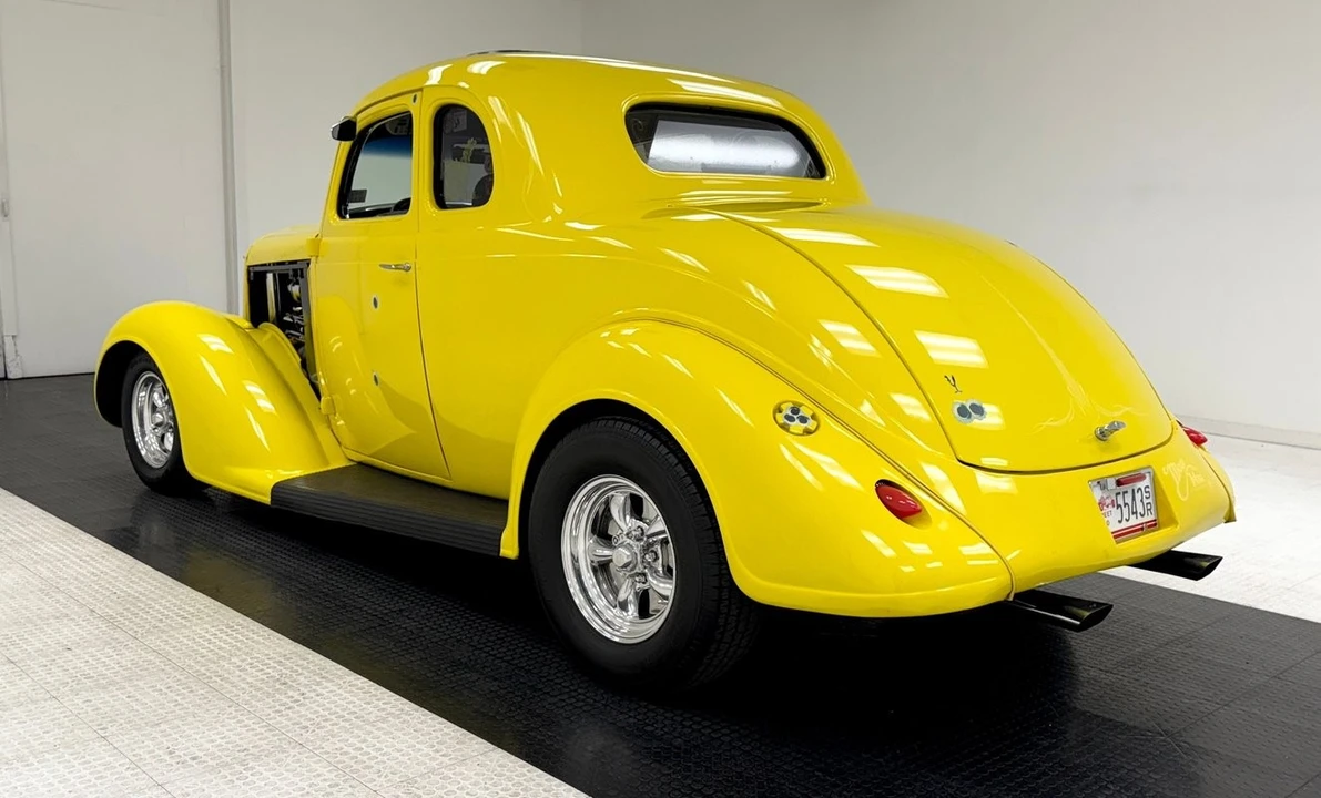 1936 Plymouth Deluxe & Special Deluxe - Image 3 of 31