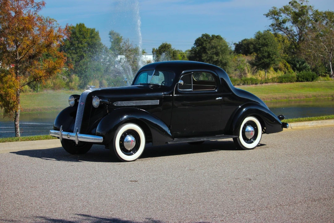 1936 Pontiac - Image 17 of 31
