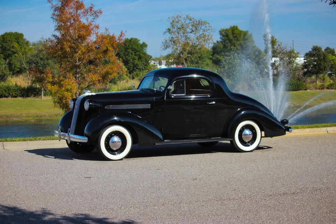 1936 Pontiac - Image 16 of 31