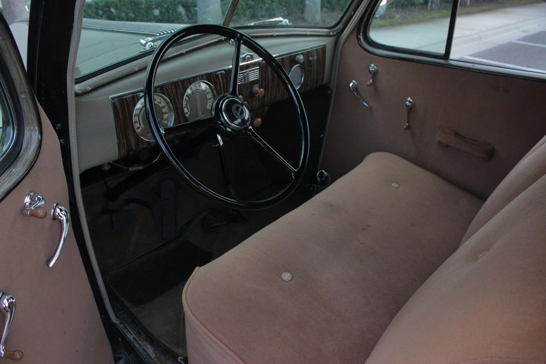 1936 Pontiac - Image 11 of 31