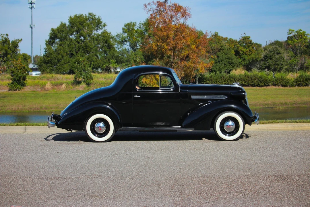1936 Pontiac - Image 30 of 31